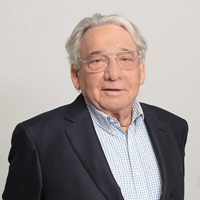 Photo portrait de Gérard Ruff, fondateur du cabinet comptable Ruff et Associés créé en 1972